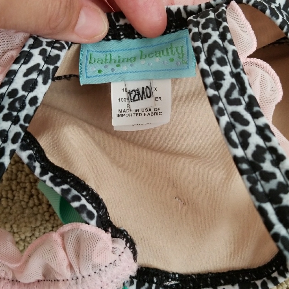 NWOT Boutique Swim Suit - Picture 3 of 4